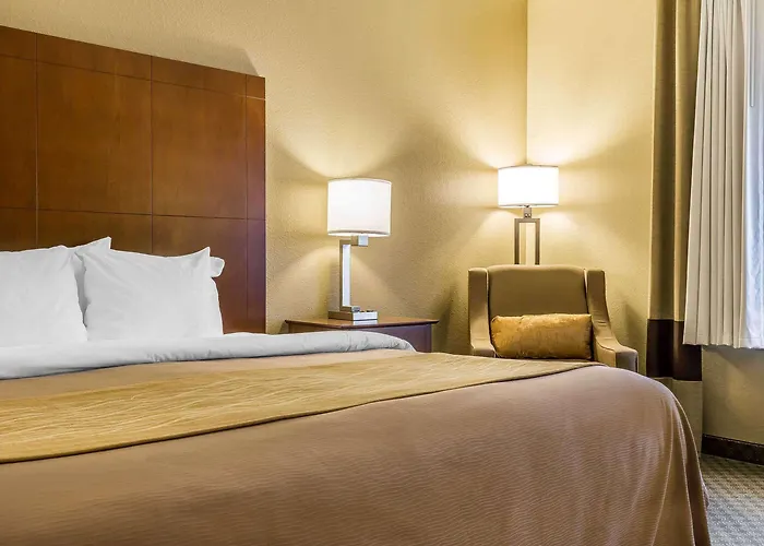Comfort & Near I-80 Hotel 4*