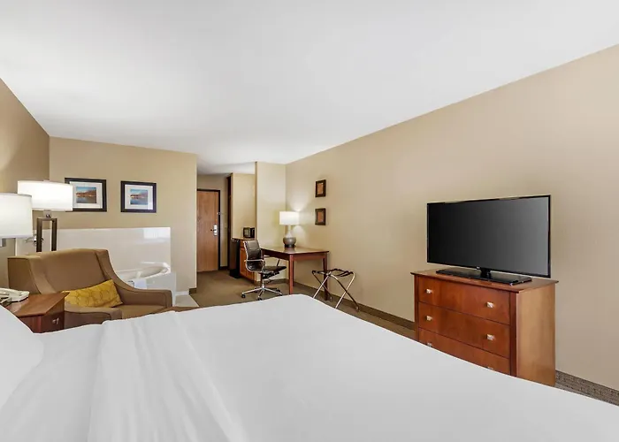 Comfort & Near I-80 Hotel 4*