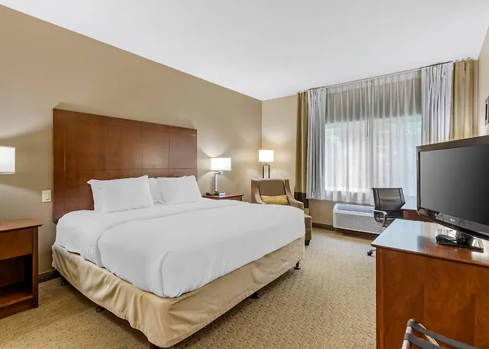 Comfort & Near I-80 East Moline