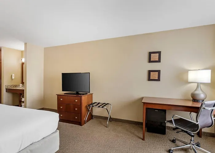 Comfort & Near I-80 Hotel