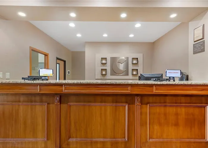 Comfort & Near I-80 Hotel 4*