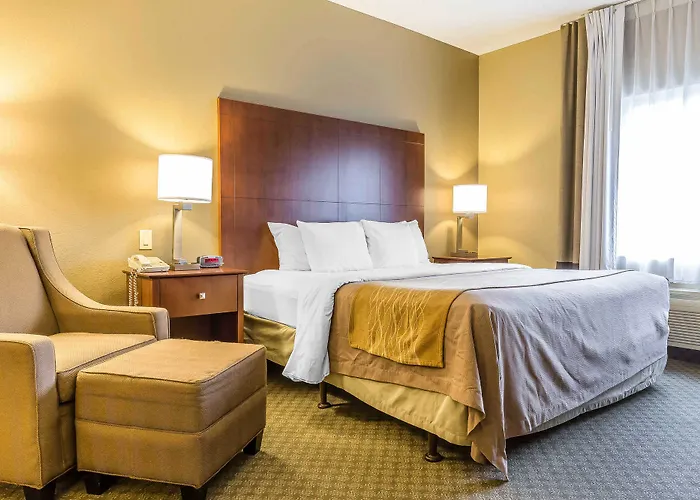 Comfort & Near I-80 East Moline
